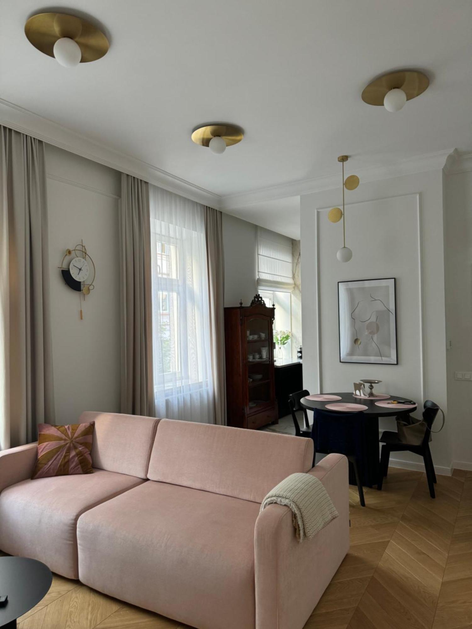 Premium Apartment In Parisian Style In The Heart Of Old Красков Екстериор снимка