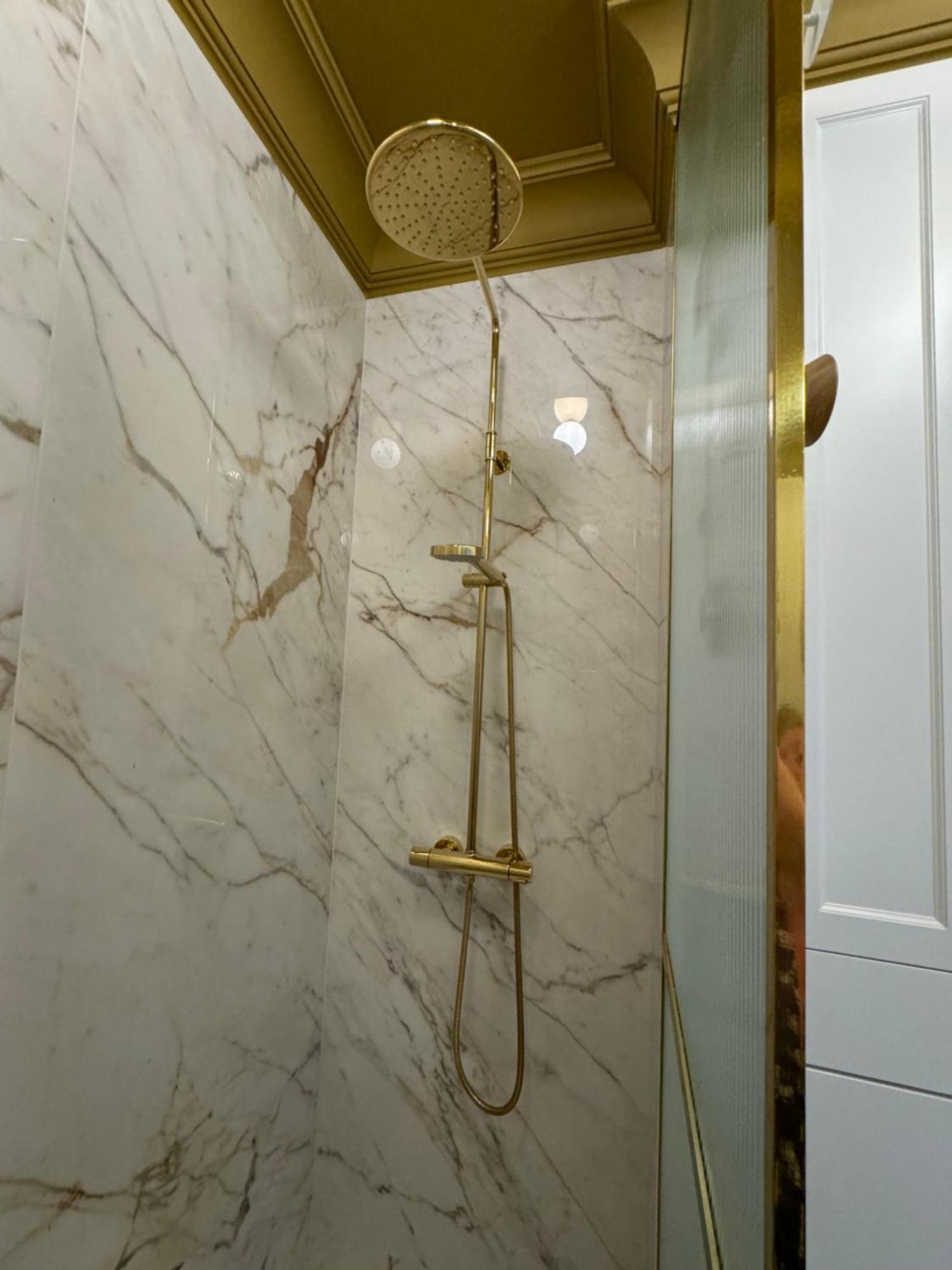 Premium Apartment In Parisian Style In The Heart Of Old Красков Екстериор снимка